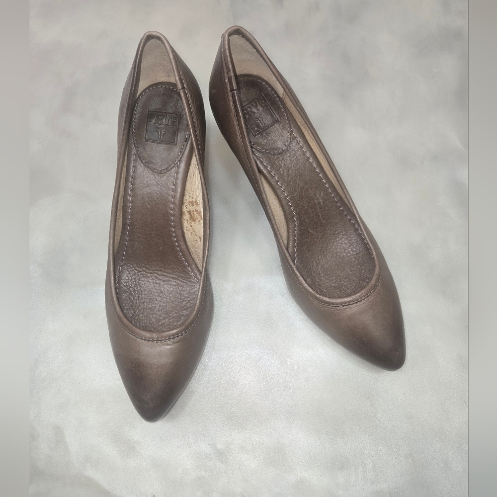 Frye Regina Brown Pump Fall Heels/Shoes Size 8M